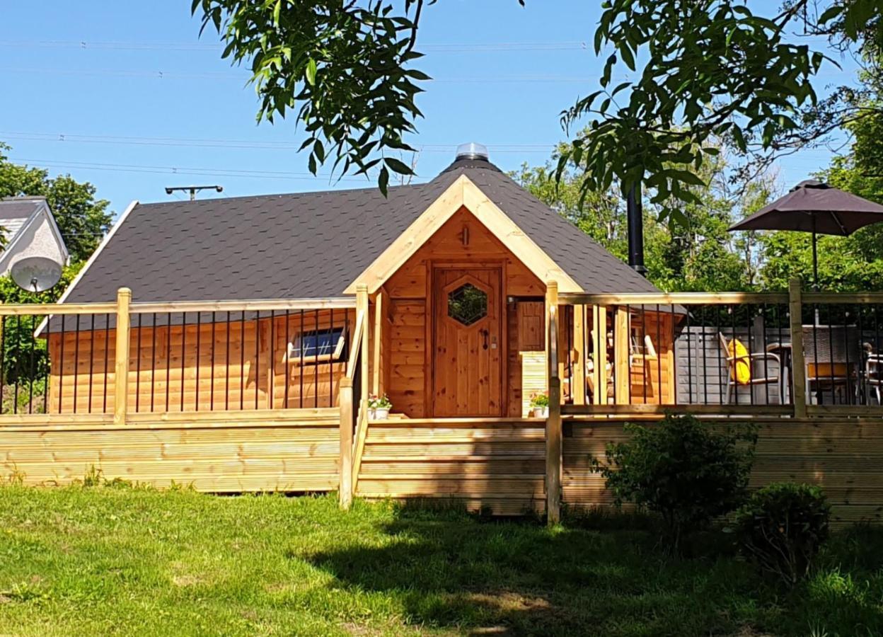 The Hive - Unique Log Cabin With Wood Burning Stove Ludchurch 外观 照片