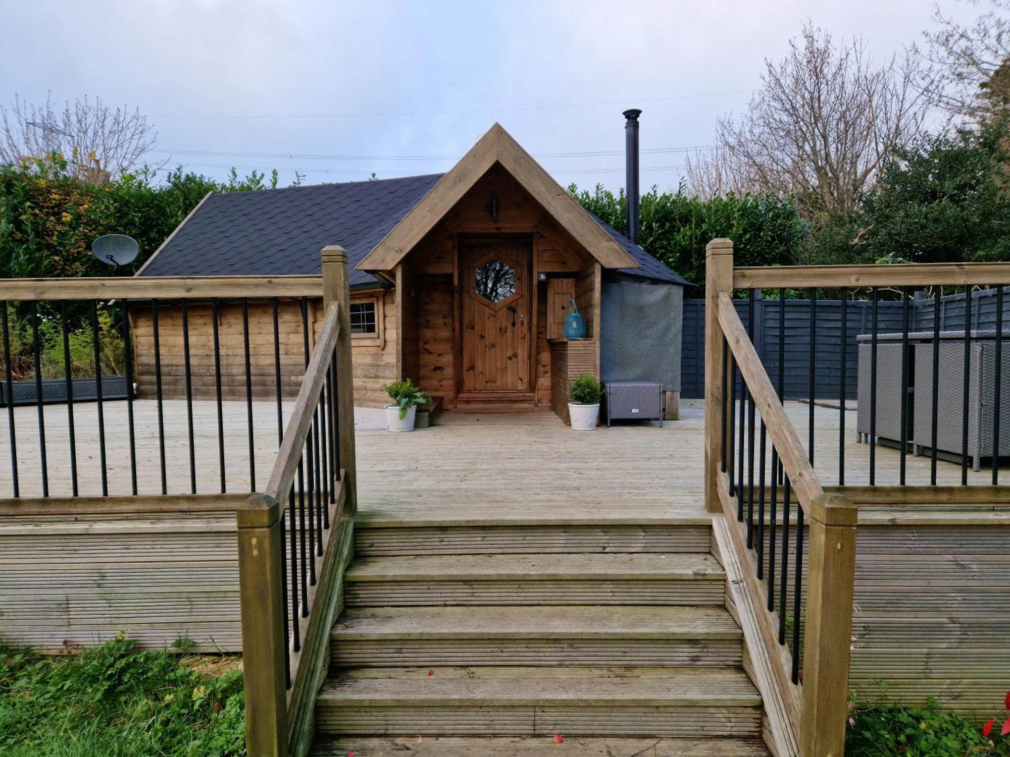 The Hive - Unique Log Cabin With Wood Burning Stove Ludchurch 外观 照片